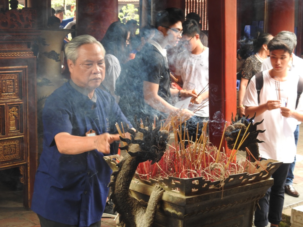 sat ngay thi thpt quoc gia thi sinh do xo toi van mieu cau may xem world cup van nho on bai