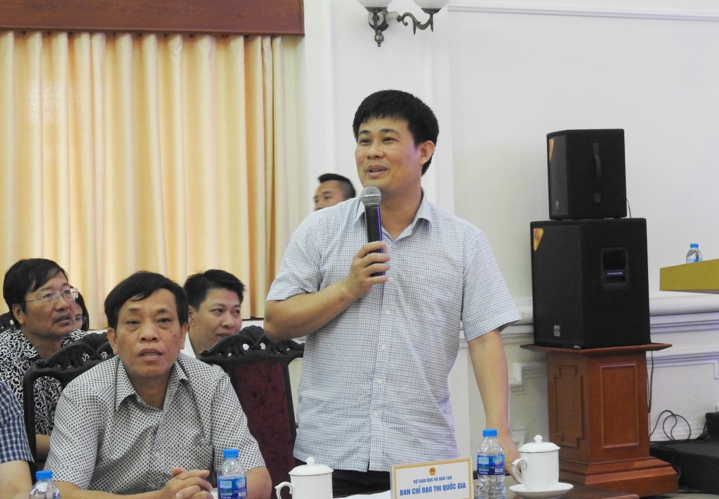 nhieu cau toan tu luan trong de thi da duoc khoac bang cai vo trac nghiem