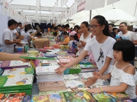 co giao hoa than lam chi hang chu cuoi sieu quay tre tu tay lam banh don trung thu