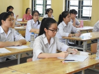 tui bai thi thpt quoc gia phai co 4 chu ky tren tem niem phong