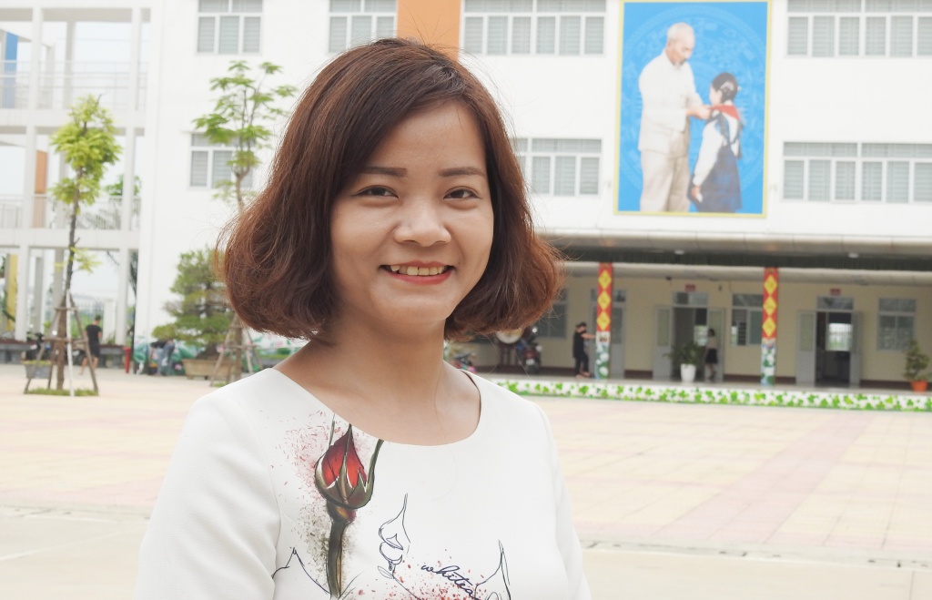 phu huynh ha noi dang ky tuyen sinh truc tiep vao lop 1 tuyet doi khong mat phi