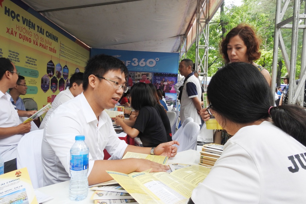 4 goi y de tang co hoi trung tuyen vao cac nganh cua hoc vien tai chinh nam 2018