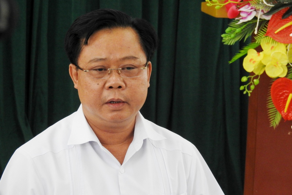 pho chu tich tinh son la se khong co vung cam va kien quyet xu ly sai pham quy che thi