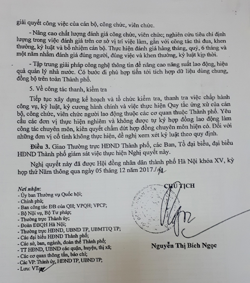 nhieu giao vien o huyen thanh oai co nguy co mat viec sau khi danh ca tuoi thanh xuan day hop dong