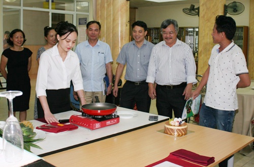 thi sinh dang ky hoc cao dang nghe tang cao tam ly sinh dai hoc da doi khac