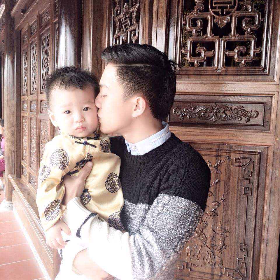nam than cua hoc vien ky thuat quan su khien hoi chi em xao xuyen vi qua dep trai