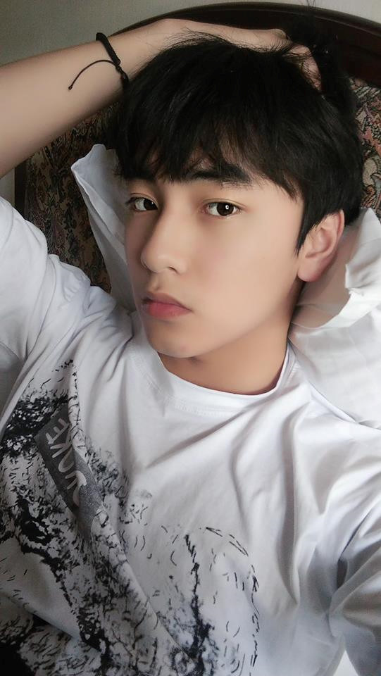 9x dien bien dep trai duoc tuyen thang vao dai hoc bach khoa