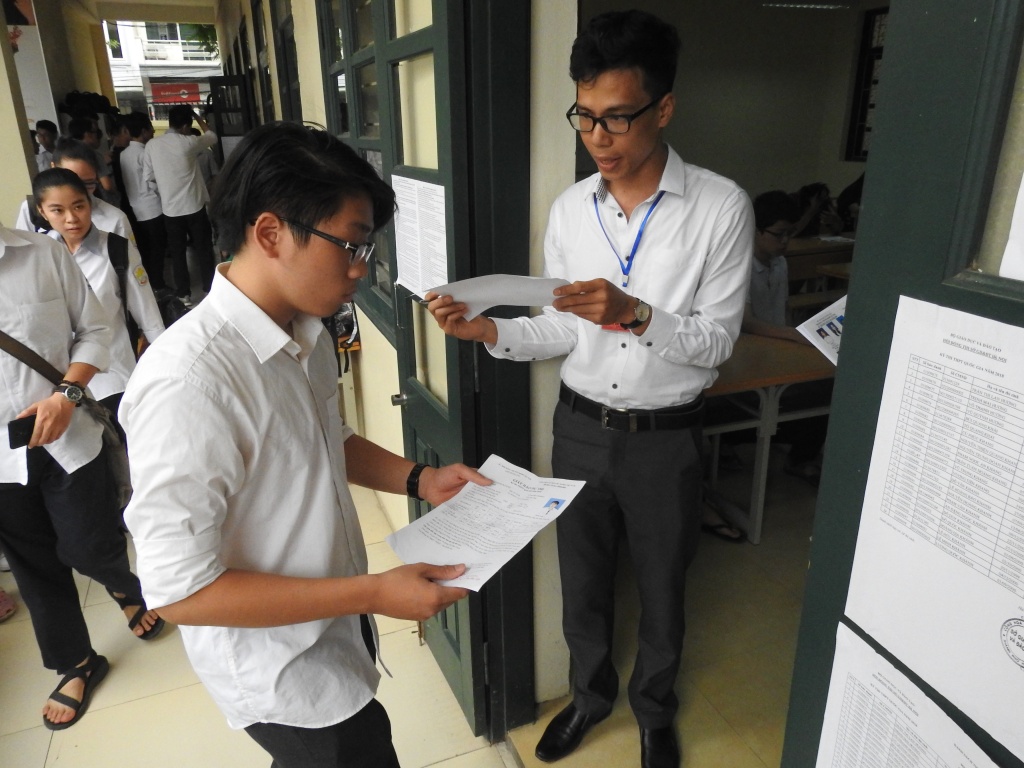 Đề xuất phương án cải tiến thi THPT 2019: 'Nếu là chấm chéo cũng phải cân nhắc thận trọng' de xuat phuong an cai tien thi thpt 2019 neu la cham cheo cung phai can nhac than trong
