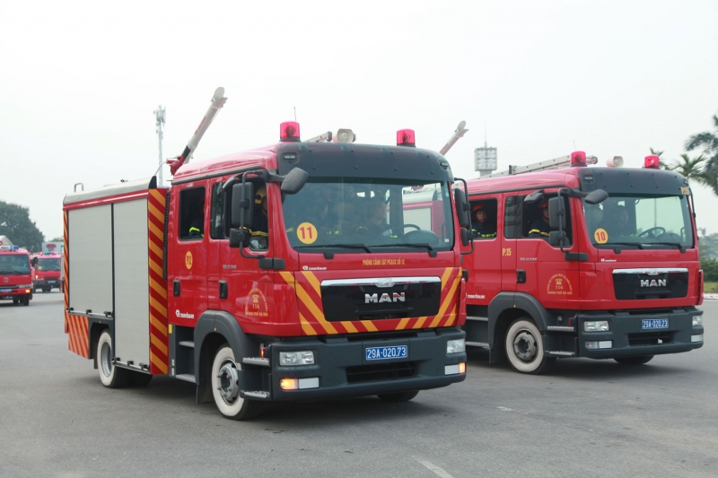 Xem các chiến sĩ cảnh sát Thủ đô tranh tài chữa cháy và cứu nạn, cứu hộ nhung hinh anh an tuong tai hoi thao nghiep vu chua chay va cuu nan cuu ho nam 2016