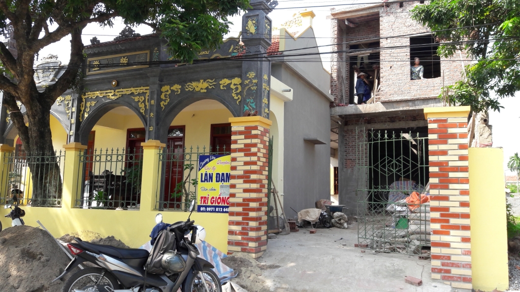 vu roi may bay tai nui bao quan cam phuc mot gia dinh anh dung