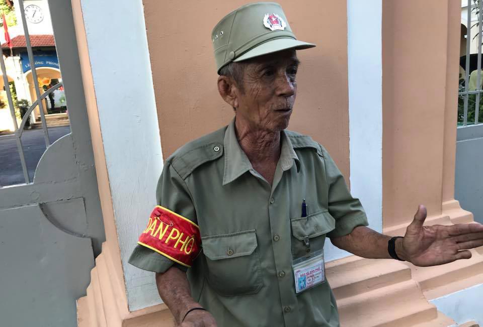 gap bac bao ve duoc 2000 hoc sinh cui chao moi ngay