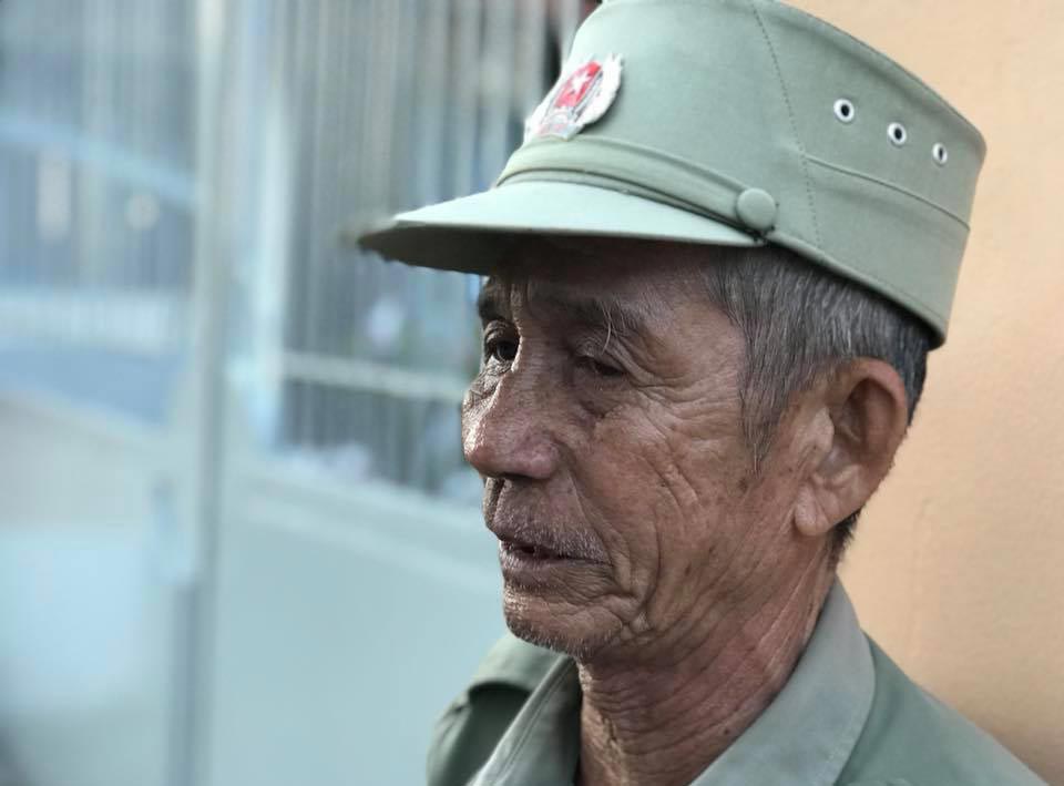 gap bac bao ve duoc 2000 hoc sinh cui chao moi ngay