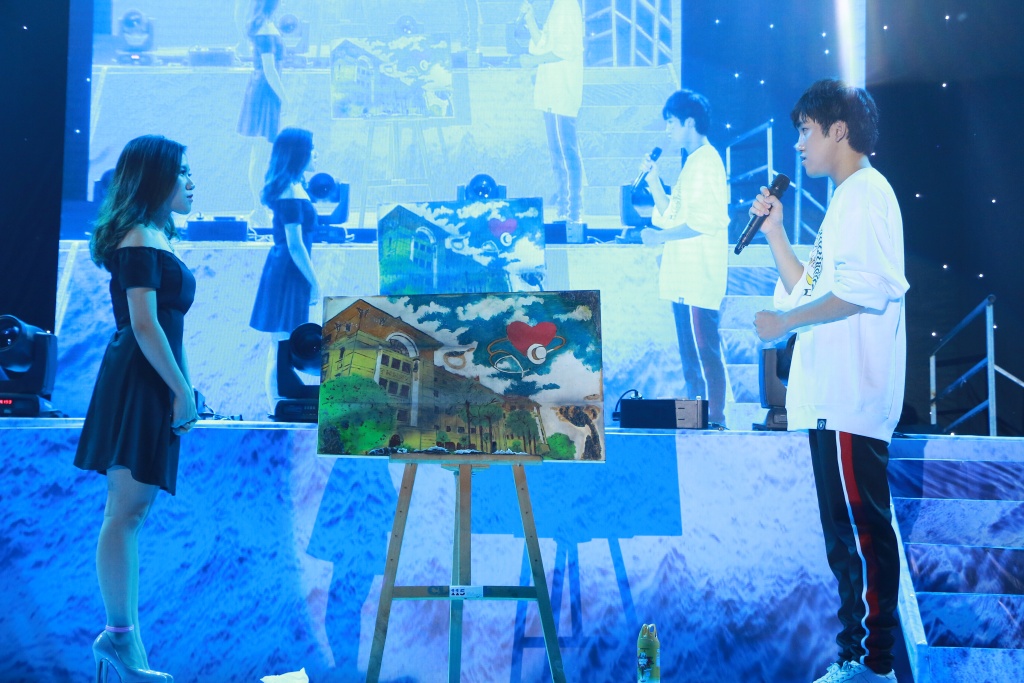 dem hoi chao tan sinh vien dh y ha noi day sang tao voi phien ban vi y ma den
