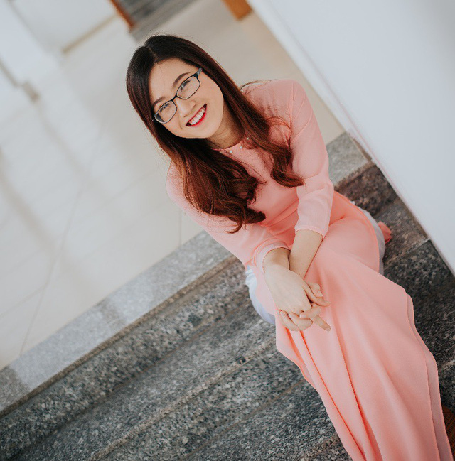 gap co gai 4 nam 2 lan thu khoa cua truong dh ha noi