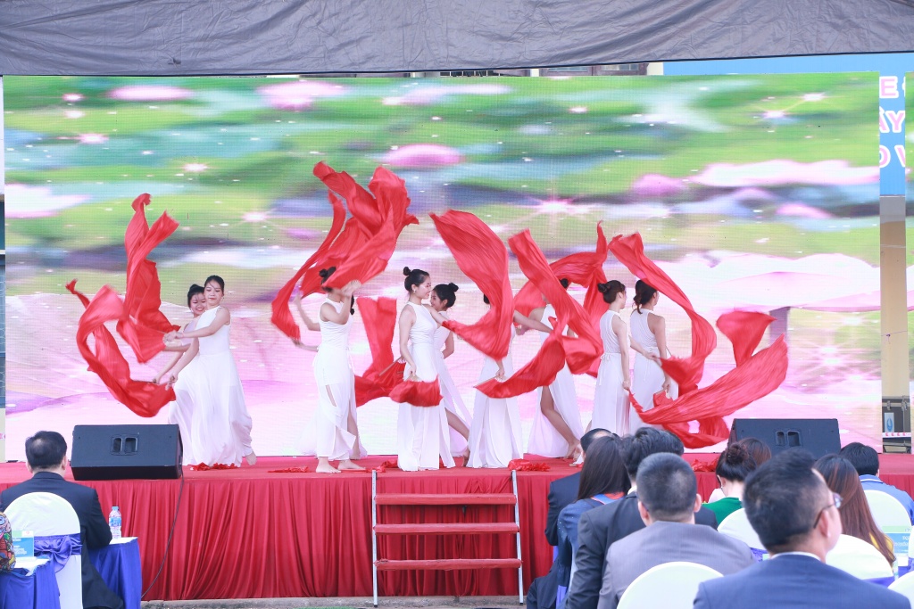 hang nghin sinh vien hv tai chinh tham gia phong van truc tiep tai ngay hoi tuyen dung 2018