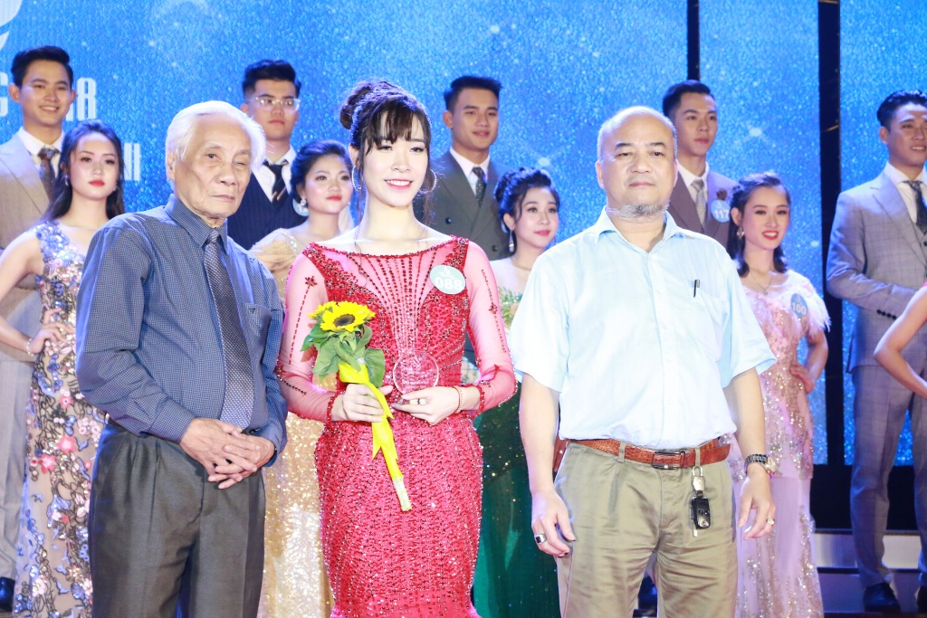 10 cặp đôi trai tài gái sắc trong đêm chung kết Tài sắc Phương Đông 2018 10 cap doi trai tai gai sac trong dem chung ket tai sac phuong dong 2018