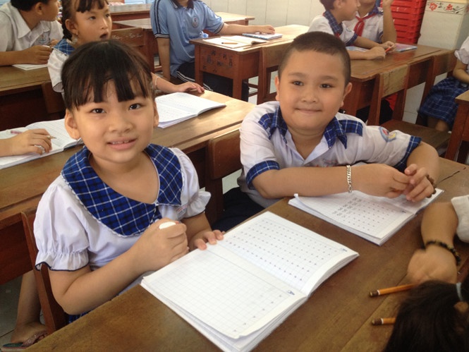 tri an nhung thay co het long vi tre khuyet tat