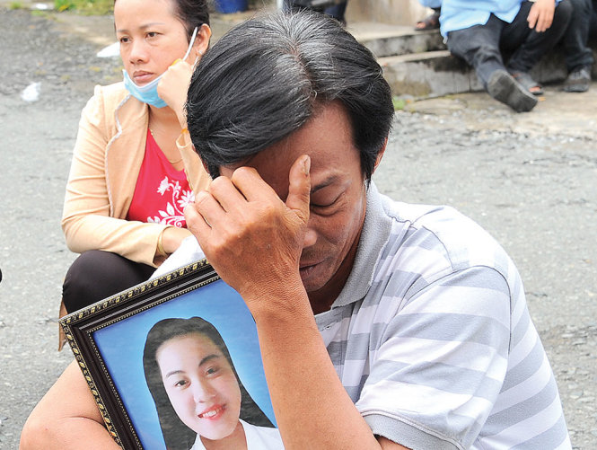 nhung giac mo vo tan duoi banh xe