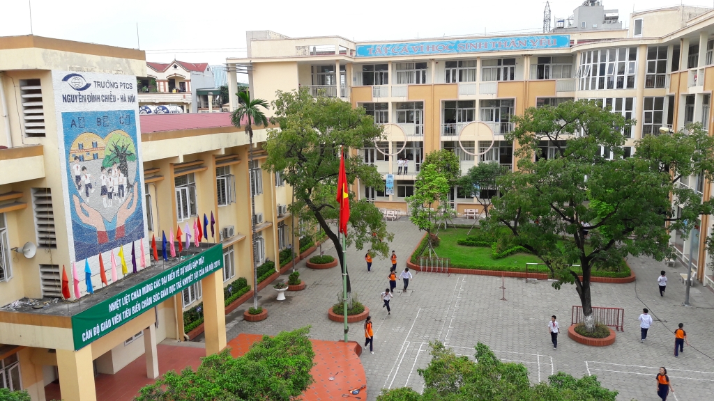 hanh phuc gian don cua vo chong thay co giao truong nguyen dinh chieu