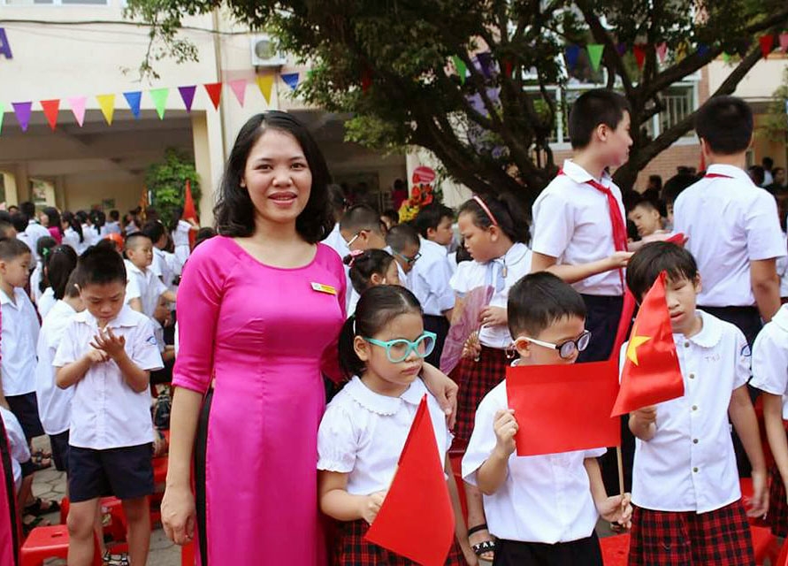 hanh phuc gian don cua vo chong thay co giao truong nguyen dinh chieu