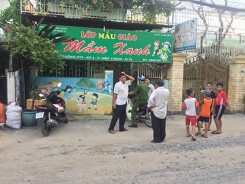Vụ bảo mẫu trường tư thục hành hạ trẻ: 'Tôi thấy bảo mẫu dùng cả... dao để hành hạ trẻ là man rợ'