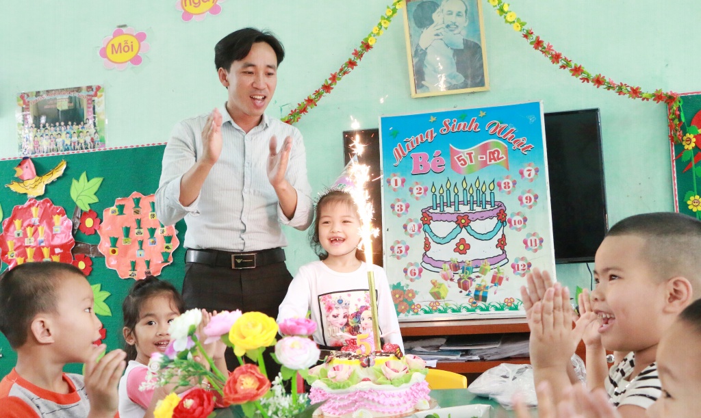 Những kỉ niệm 'cười ra nước mắt' của người đàn ông 17 năm làm 'nghề trái giới' nhung ki niem cuoi ra nuoc mat cua nguoi dan ong 17 nam lam nghe trai gioi