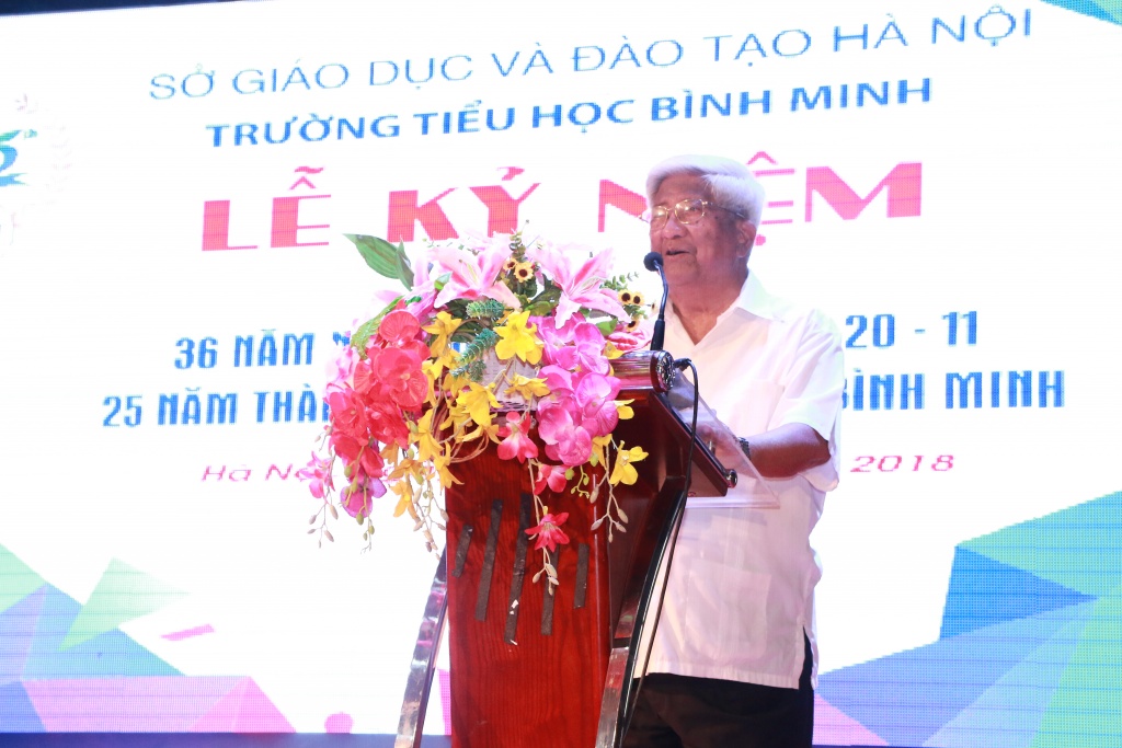 25 năm 'đưa đò' chắp cánh cho những 'vầng trăng khuyết' của trường Tiểu học Bình Minh 25 nam dua do chap canh cho nhung vang trang khuyet cua truong tieu hoc binh minh