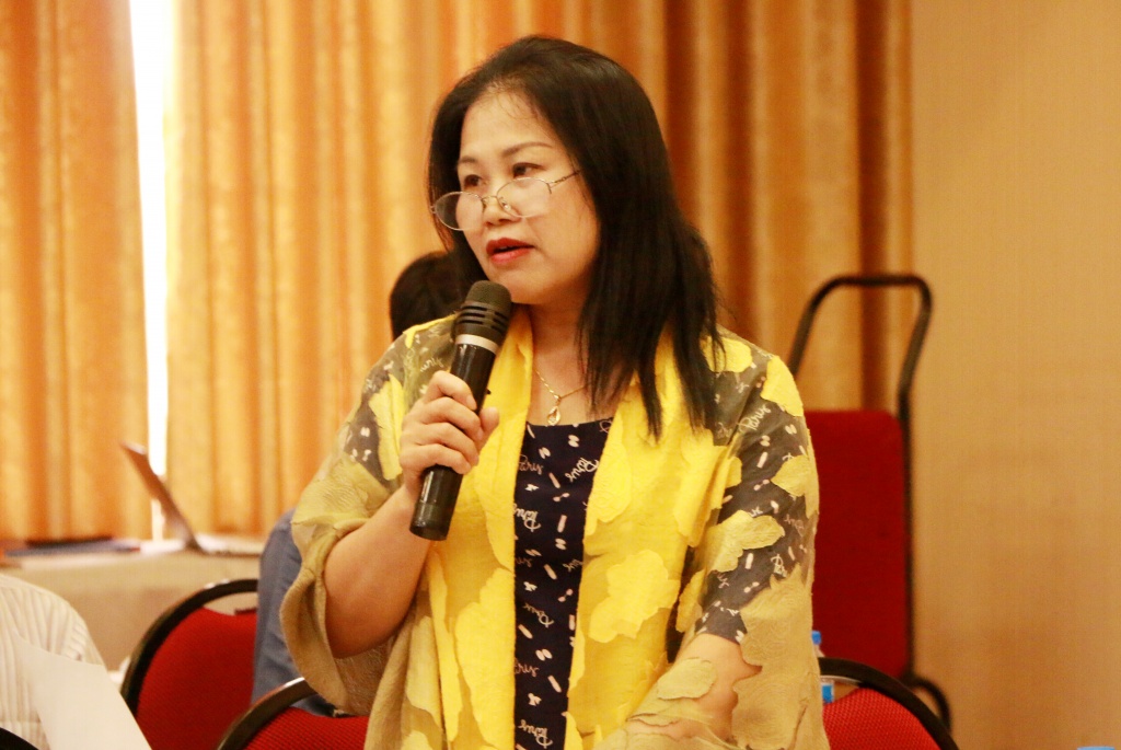 it nhat mot nua giao vien hoi han vi chon nghe giao
