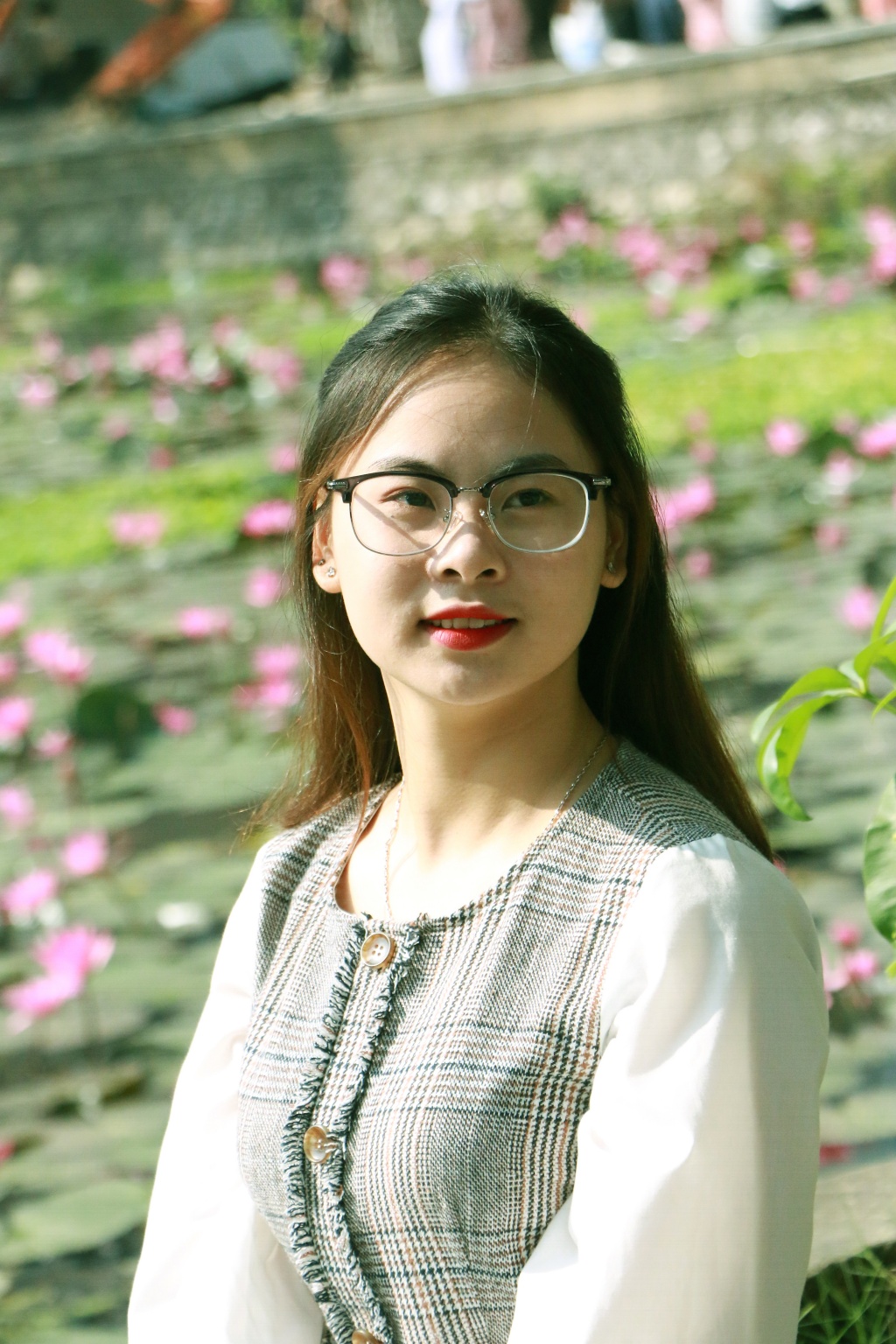 sinh vien tha hon giua sac tim mo mang o ho hoa sung khuon vien dh bach khoa