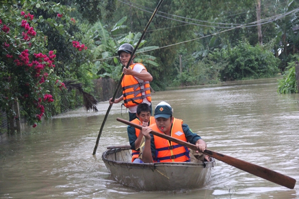 quang nam quang ngai nuoc lu dang cao 6 nguoi thuong vong
