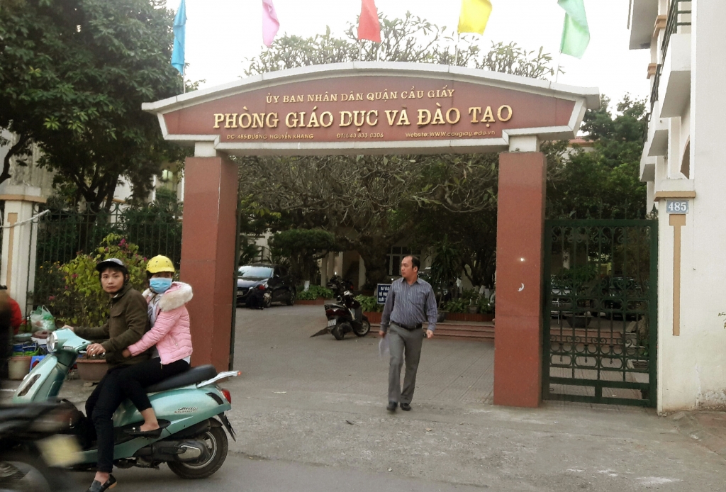 moi cong an vao cuoc dieu tra vu hoc sinh gay chan o truong th nam trung yen
