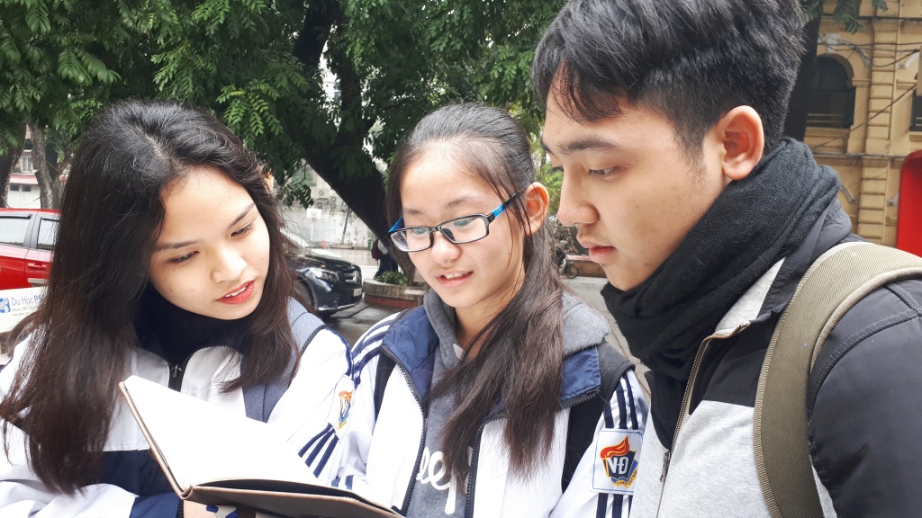Học sinh phổ thông phải mất bao lâu để đọc được chữ tiếng Việt cải tiến của PGS Bùi Hiền? hoc sinh pho thong phai mat bao lau de doc duoc chu tieng viet cai tien cua pgs bui hien