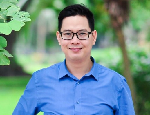 vu hoc sinh bi buoc day treo len cua so phan ung chua cong bang voi co giao