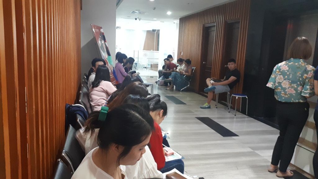 Sắp thay đổi cấu trúc đề thi TOEIC: Sinh viên Hà Nội 'thở phào' vì không cần phải chen lấn vẫn đăng kí được suất thi sap thay doi cau truc de thi toeic sinh vien ha noi tho phao vi khong can phai chen lan van dang ki duoc suat thi