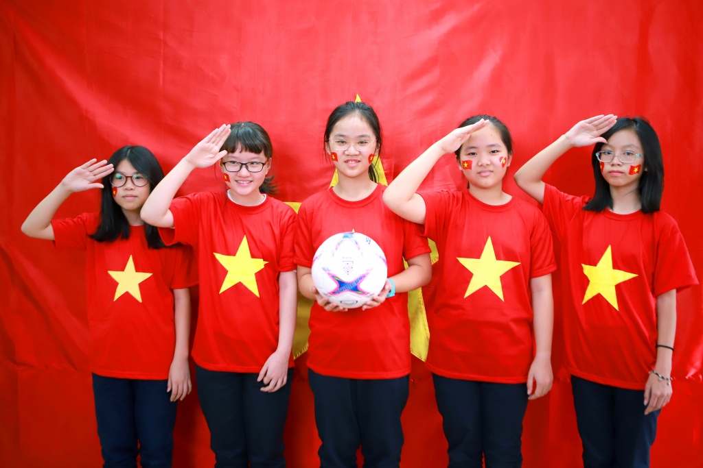 co tro cung nhuom do lop hoc co vu dt viet nam da chung ket aff cup 2018