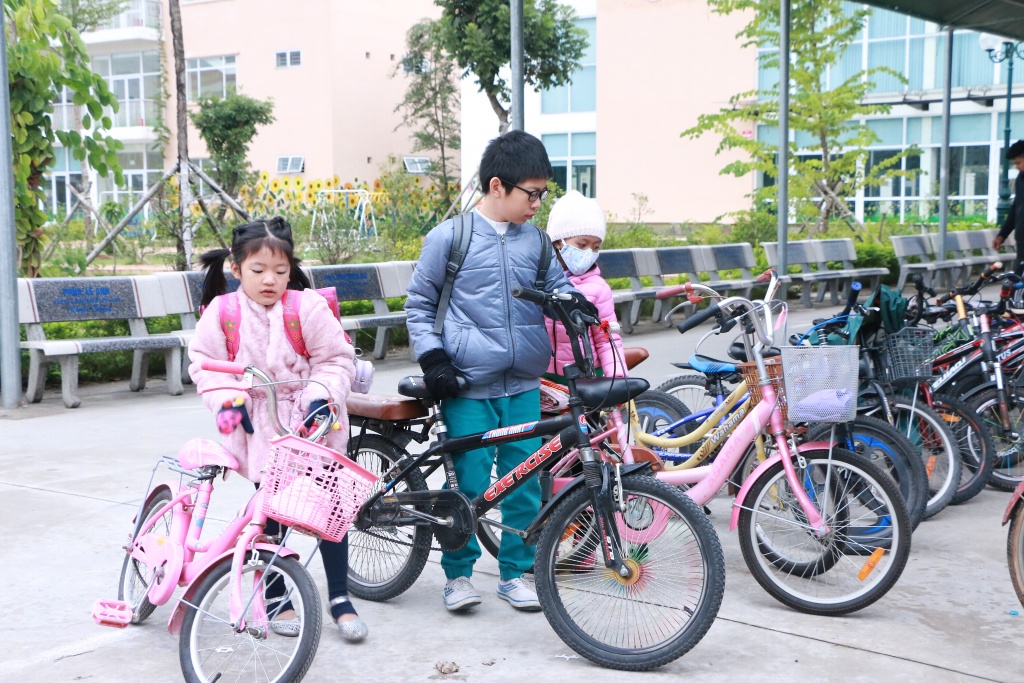 ret dam phu huynh lo lang tim cho gui con neu hoc sinh nghi hoc tranh ret