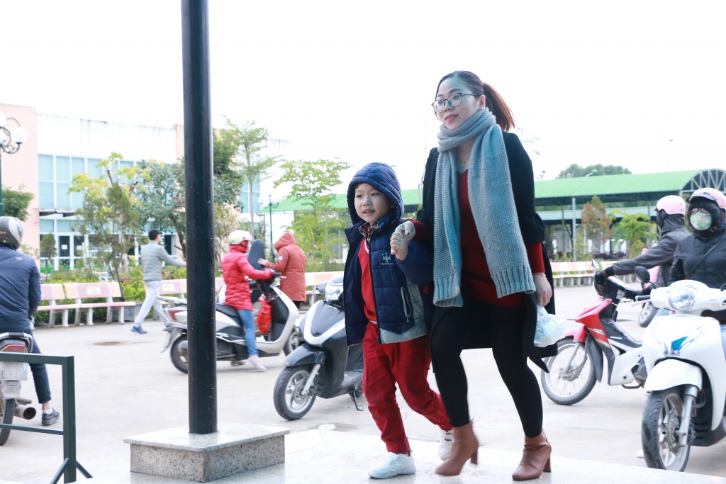 ret dam phu huynh lo lang tim cho gui con neu hoc sinh nghi hoc tranh ret