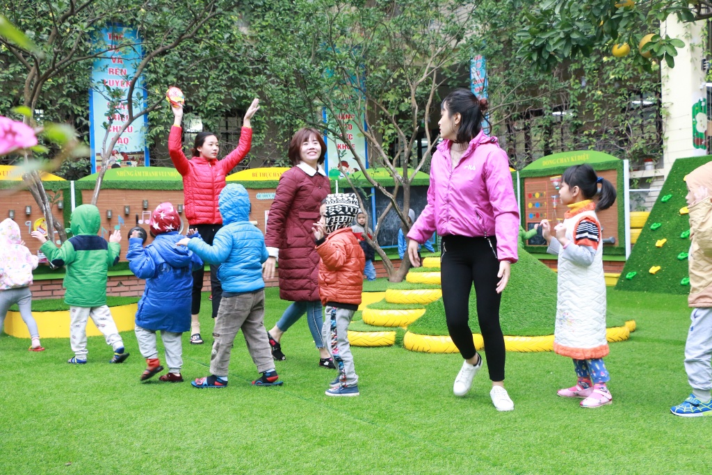 ret dam phu huynh lo lang tim cho gui con neu hoc sinh nghi hoc tranh ret