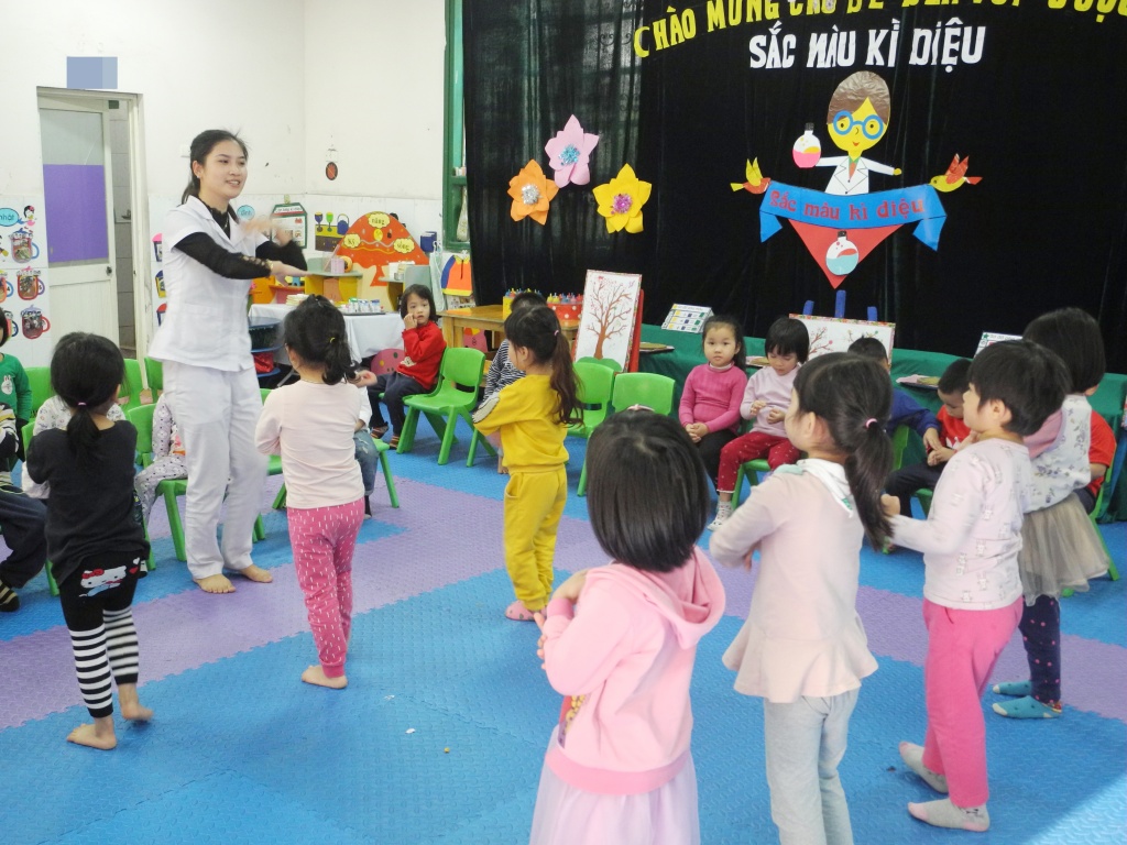 Đề án sữa học đường: Sẽ thống nhất thời gian cho trẻ uống sữa de an sua hoc duong se thong nhat thoi gian cho tre uong sua