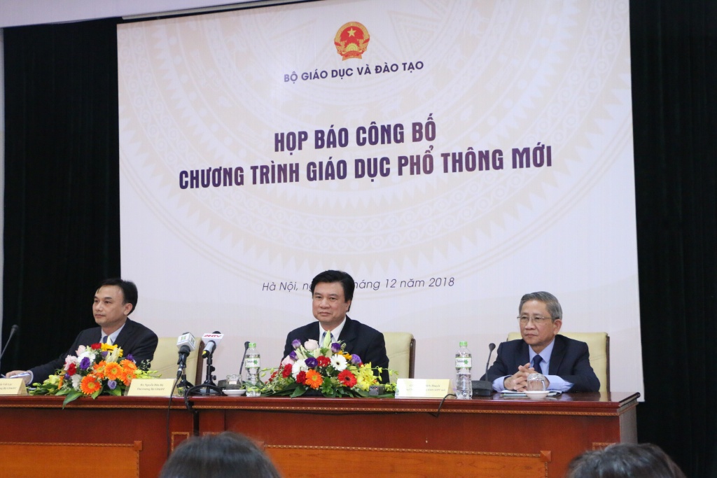 chi tiet cac mon hoc cua tung cap hoc trong chuong trinh giao duc pho thong moi 2018
