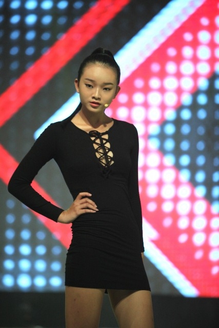 quy co hoan hao tap 5 nu nguoi mau 15 tuoi xinh dep khien khan gia truyen hinh la o