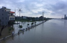 Hà Nam: Ảnh hưởng của mưa lũ, nhiều tuyến đê bị sạt lở nghiêm trọng