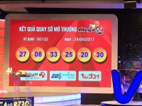 trung so 300 ty nen gui ngan hang nao