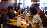 Giới kinh doanh trông cậy vào chiếc điều hòa ngày nắng nóng