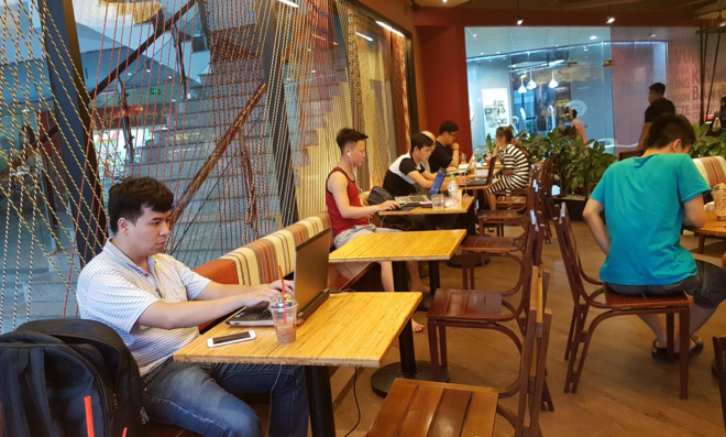 nha nghi ha noi het phong vi sinh vien nguoi lao dong tron nong