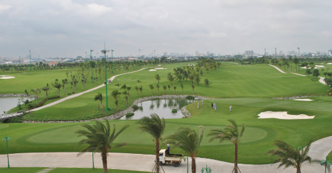 san golf tan son nhat duoc cap phep the nao