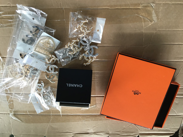 kham xet 13 container cho tui chanel hermes qua canh tham lau vao viet nam