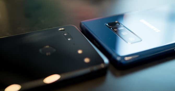 tai sao galaxy note 8 lai dat nhu vay