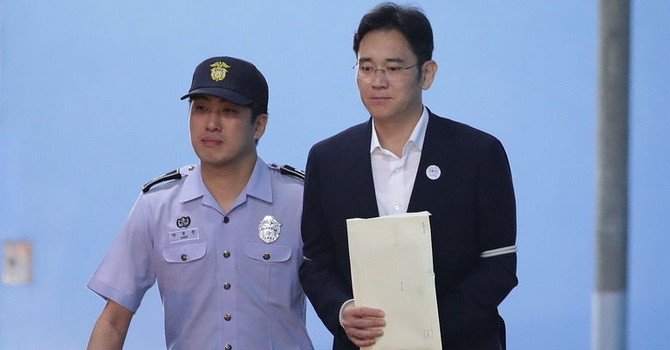 tuong lai cua samsung ra sao neu pho chu tich ngoi tu