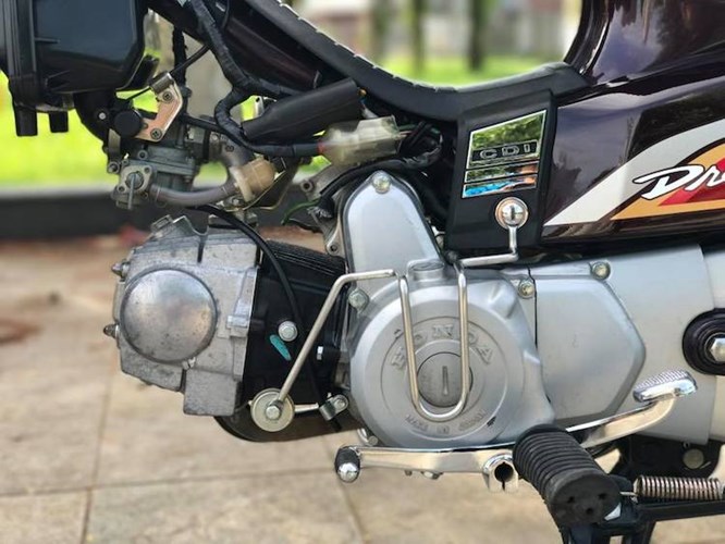 xe may honda dream ii bien khung gia 200 trieu tai ha noi